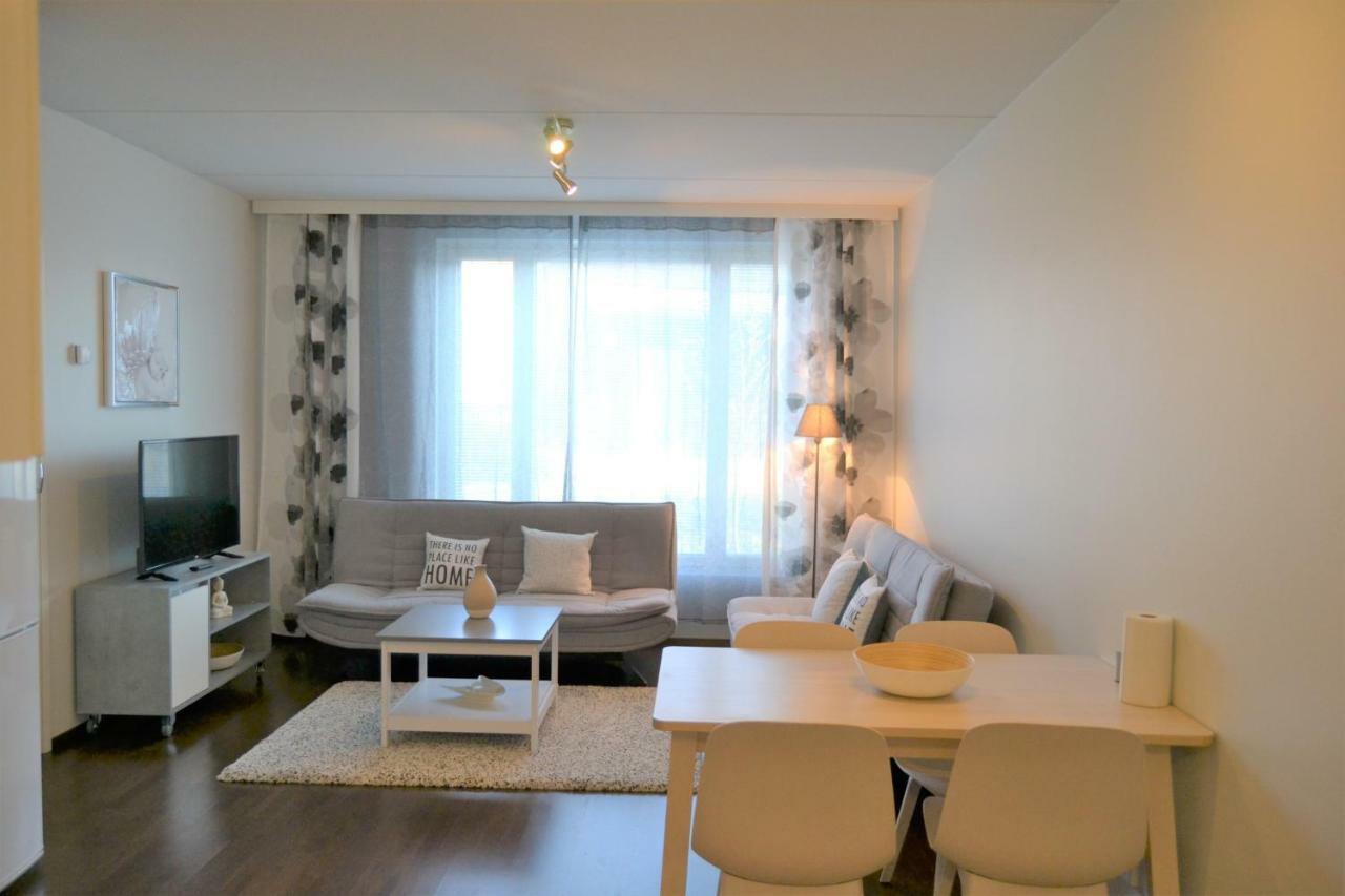 Galaxy Apartments Airport Vantaa Buitenkant foto